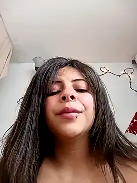 MiaCollinssx's cam snapshot