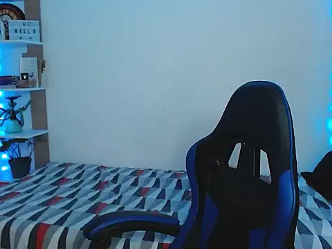 Maax3023 live sex cam