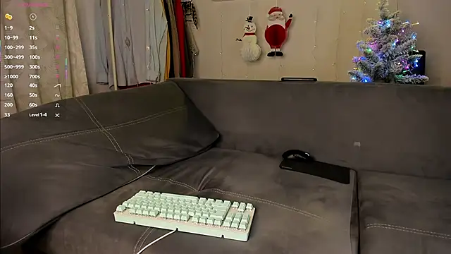 Alexey_Hairy live sex cam