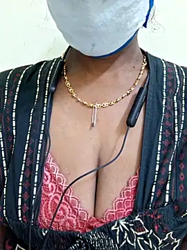 Tamil--Rani's cam snapshot