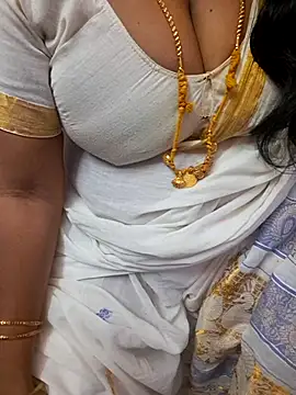 Tamil_Ammani's cam snapshot