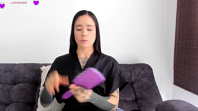 VeronicaTonu's cam snapshot