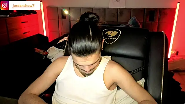 JordanShow live sex cam