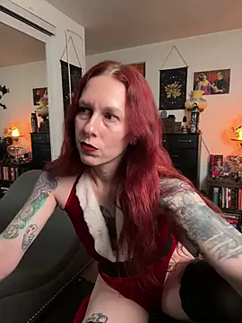 ScarletPanes's cam snapshot