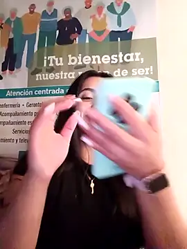 ANDREA-10_'s cam snapshot