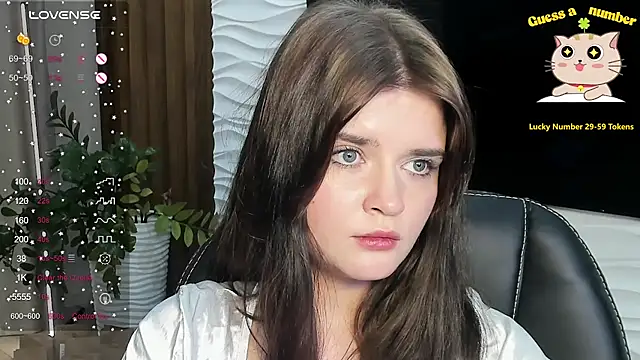 LanaTreades's cam snapshot