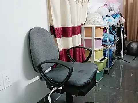 JeniLynh9x's cam snapshot