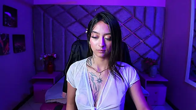 Miaa_Thopmson's cam snapshot