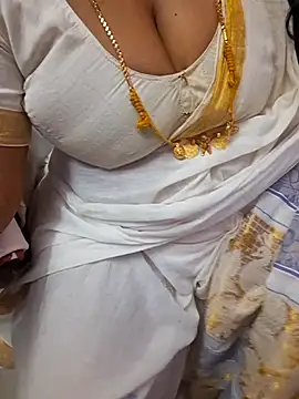 Tamil_Ammani's cam snapshot