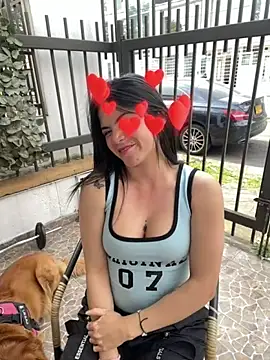 PamelaJonsom_'s cam snapshot