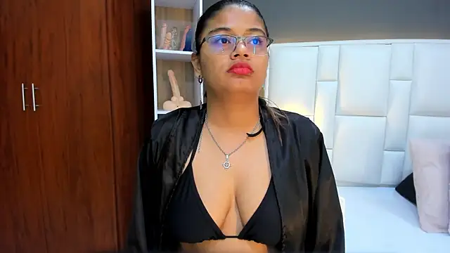 yeral2017's cam snapshot