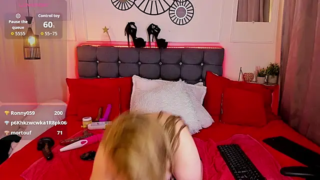 Ashley_Beenson's cam snapshot