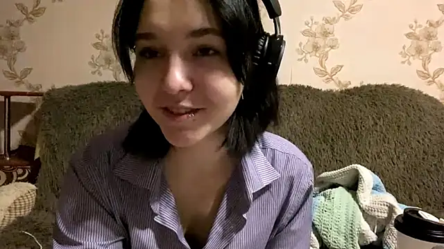 EmilyVeiro's cam snapshot