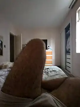 MysterBearMG live sex cam