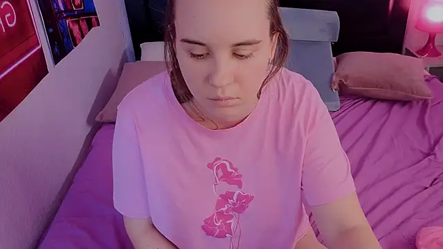 Lika_0ne's cam snapshot