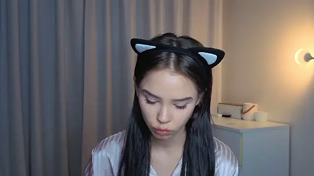 slyshypie's cam snapshot