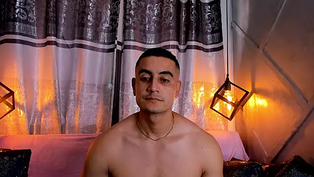 erick_garcia1's cam snapshot