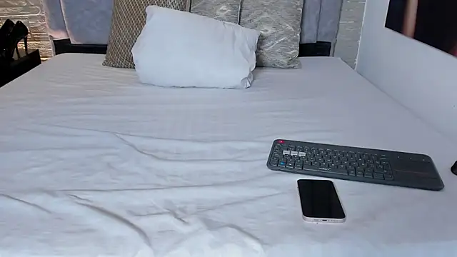 LanaRouse's cam snapshot