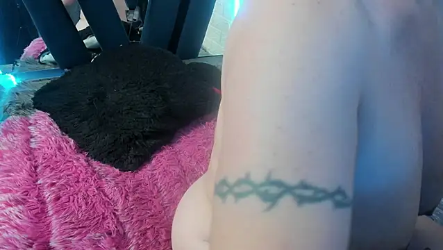 pamela_velazco's cam snapshot