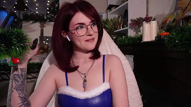 Chriss_Fox's cam snapshot