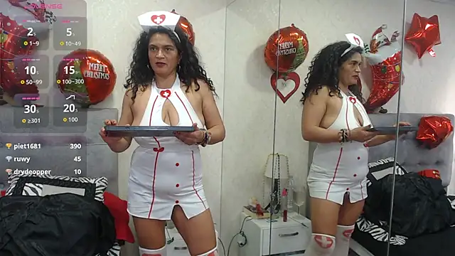 ScarlettGreen_'s cam snapshot