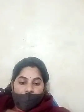 JULEE-740's cam snapshot