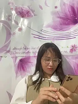 TranOanh999's cam snapshot