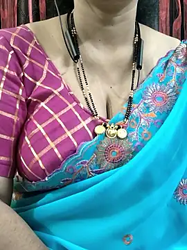 bhuvana_555's cam snapshot