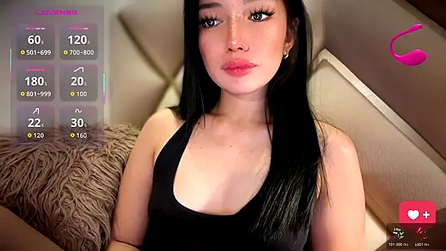 IvonnyBonita live sex cam