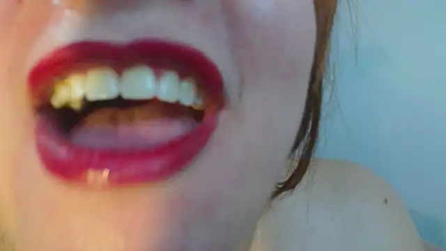 Oliviia_ch's cam snapshot