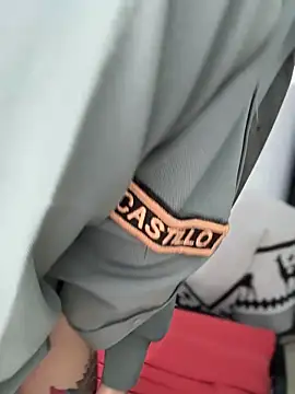 Ariana-07 live sex cam