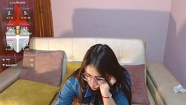 alesiamoore's cam snapshot