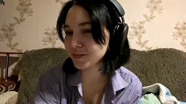 EmilyVeiro's cam snapshot