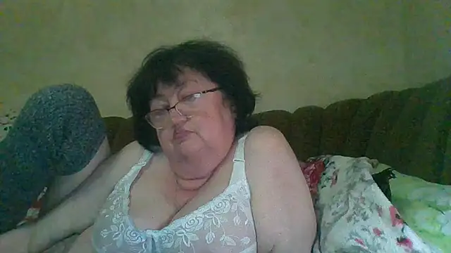 MilaSky5303's cam snapshot