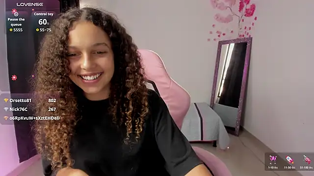 Rati_Curly live sex cam