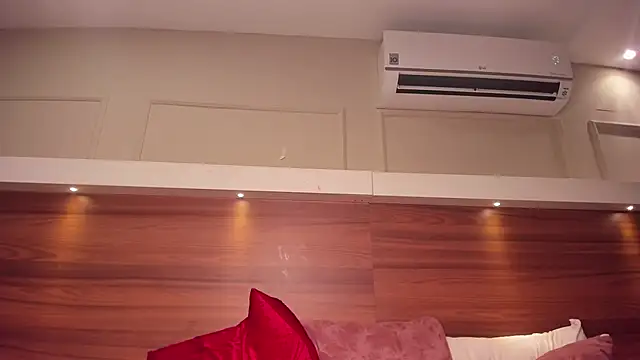 AriadnaHarper's cam snapshot