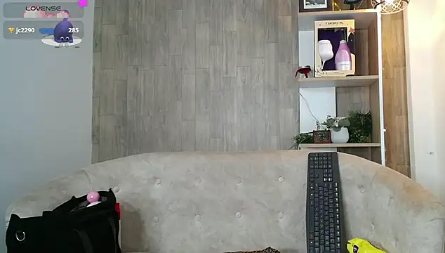 cortney_tayler's cam snapshot