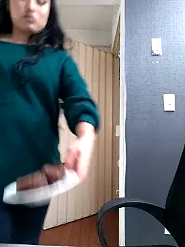 Venuz_Rivers_'s cam snapshot