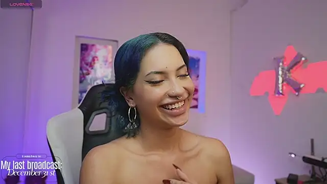 KayraOwen's cam snapshot