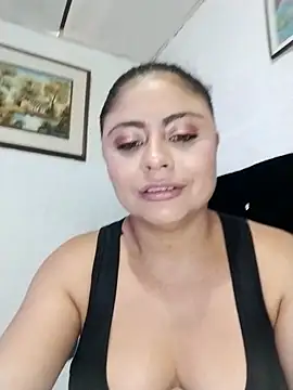 ElizabethWeil's cam snapshot