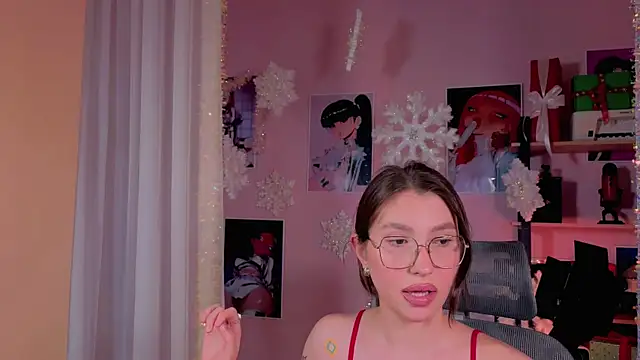 hi_evie's cam snapshot