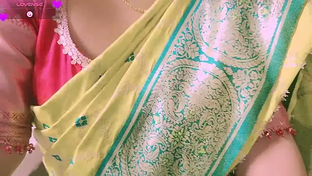 Khaleesiiii's cam snapshot