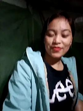 Alice-567's cam snapshot