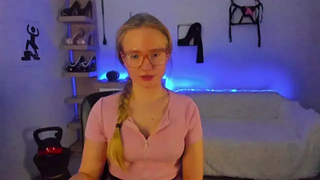 NancyHottie's cam snapshot