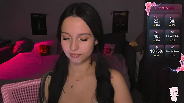 BabyMooon's cam snapshot