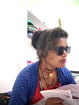 Simmy_hot's cam snapshot