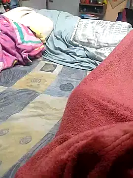 KARNEs24666's cam snapshot