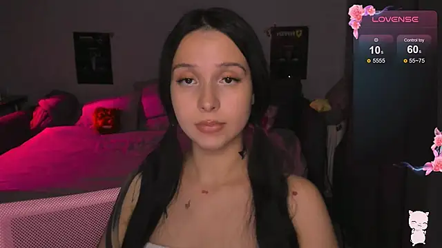 BabyMooon's cam snapshot