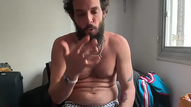 falacomigobbzin's cam snapshot