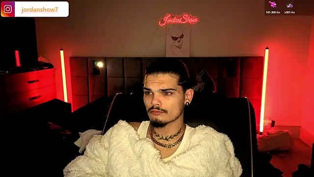 JordanShow's cam snapshot